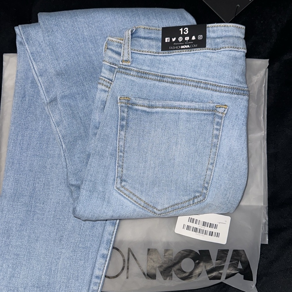 Fashion Nova Slim Tight Women’s Stretchy Skinny Jeans